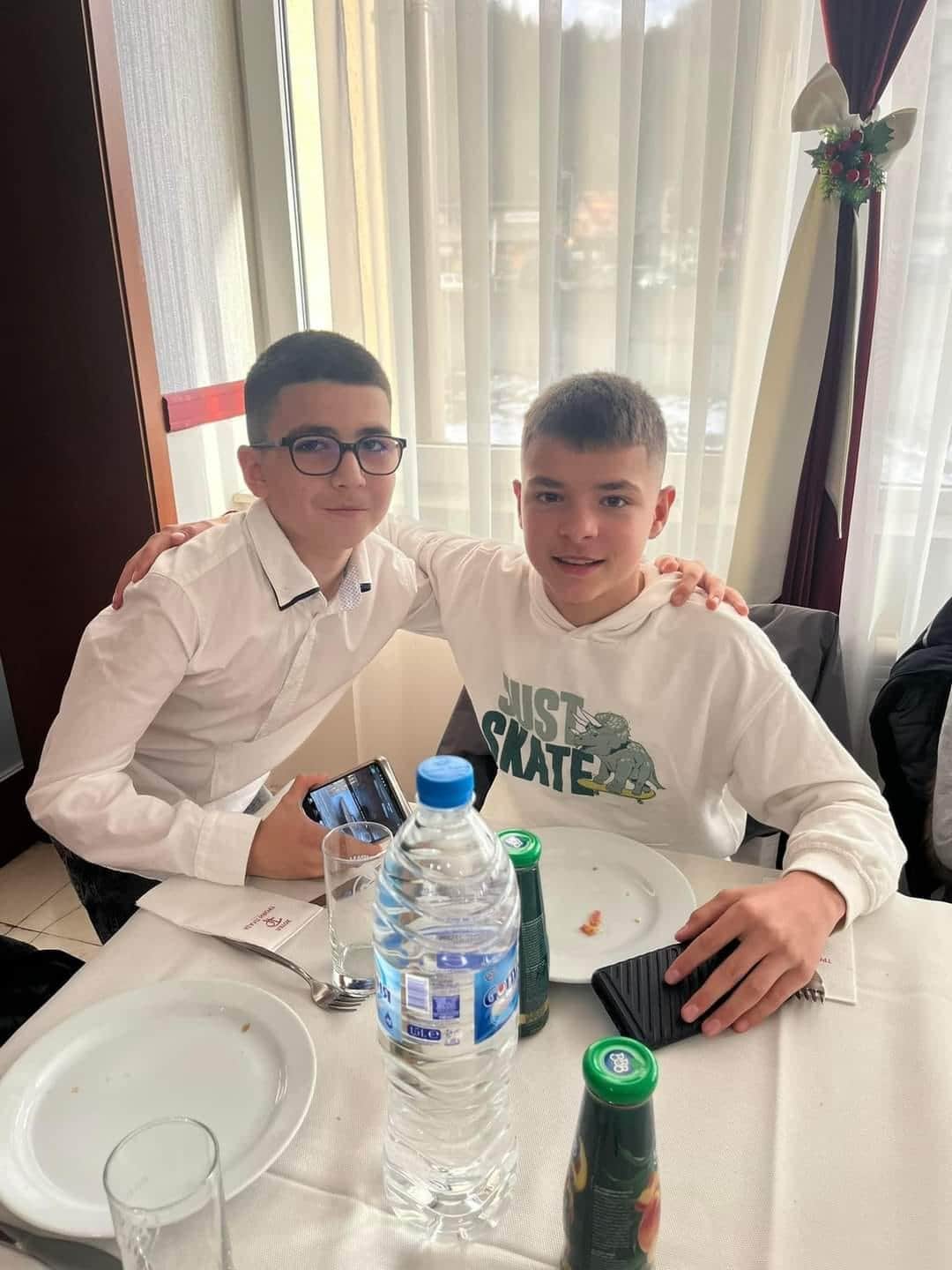 Коледно парти на ДЮШ на ФК Троян